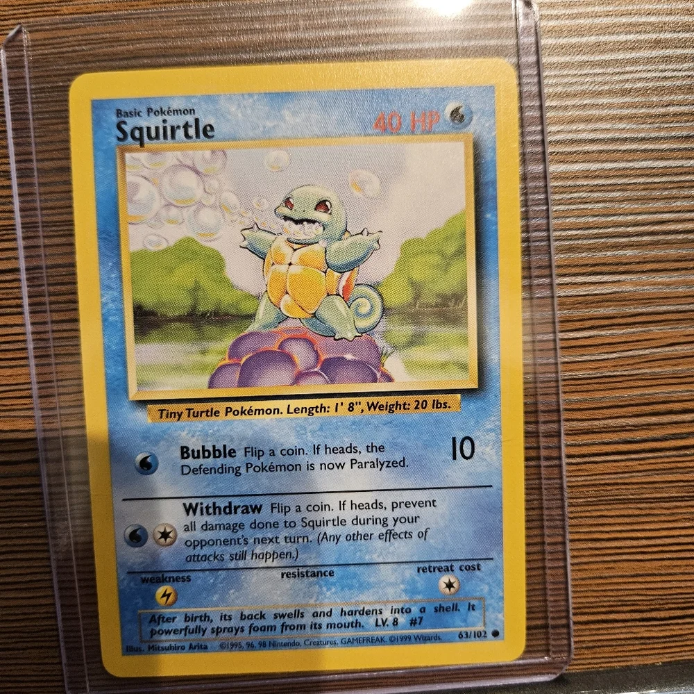 Squirtle 63/102 Base Set Pokémon Card